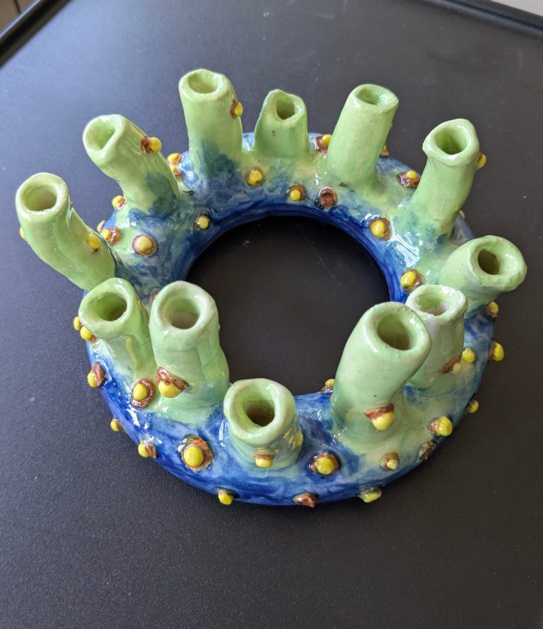 donut vase 768x890